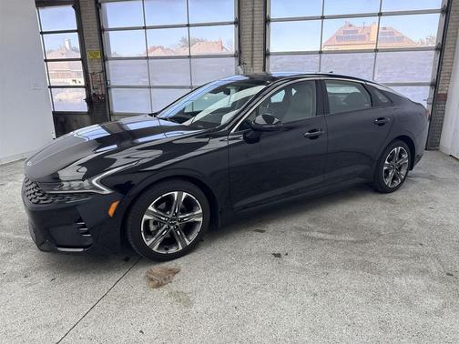 2023 Kia K5 EX