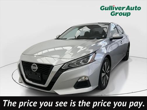 2022 Nissan Altima 2.5 SV