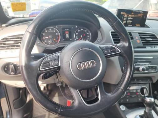 Blue Metallic 2018 Audi Q3 2.0T Premium