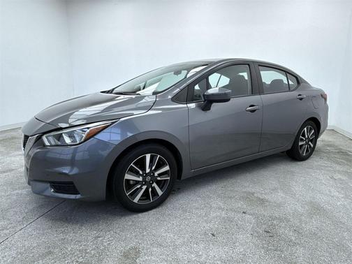 2021 Nissan Versa 1.6 SV