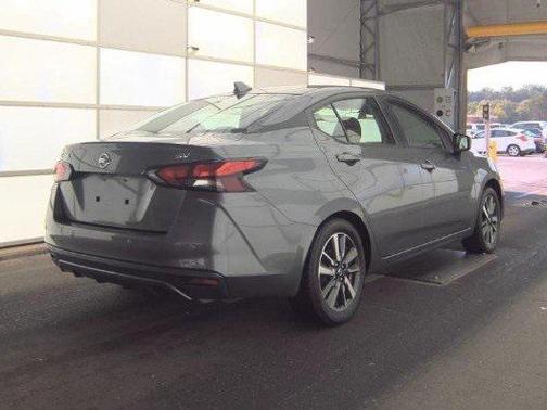 2021 Nissan Versa 1.6 SV