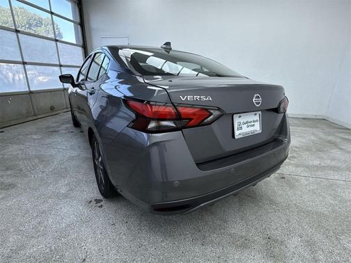2021 Nissan Versa 1.6 SV