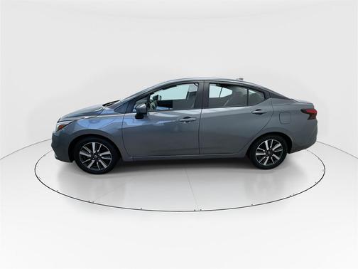 2021 Nissan Versa 1.6 SV