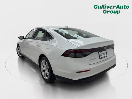 Platinum White Pearl 2024 Honda Accord LX 1.5T