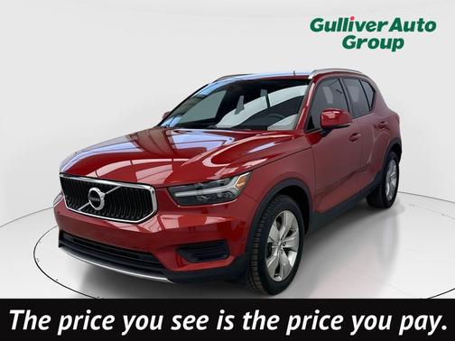 2019 Volvo XC40 T5 Momentum