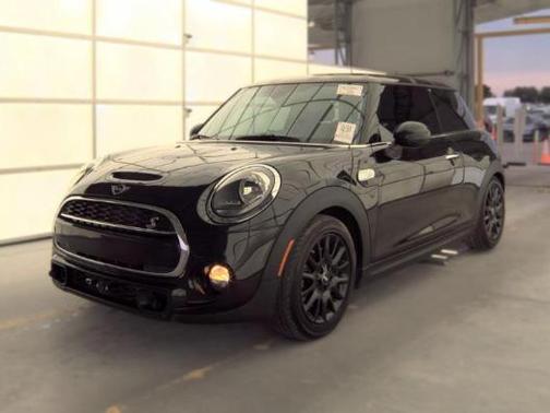Midnight Black Metallic 2019 MINI Hardtop Cooper S