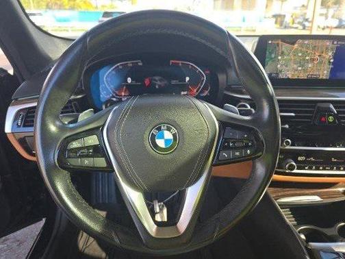 2020 BMW 530 530i