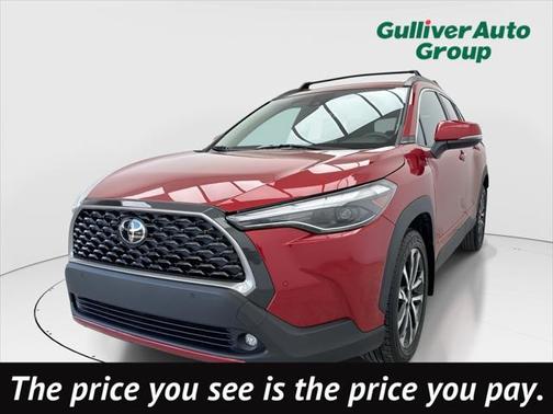 2022 Toyota Corolla Cross XLE