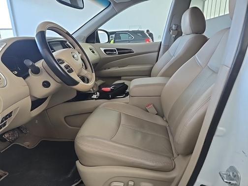 2014 Nissan Pathfinder Platinum