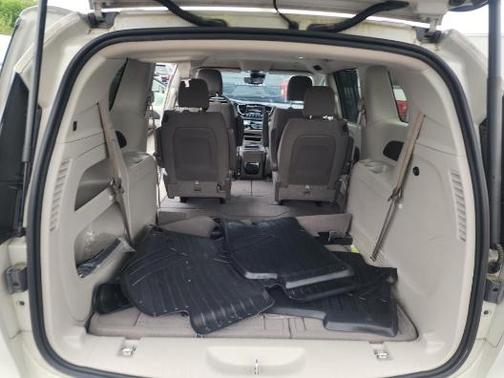 2021 Chrysler Pacifica Touring