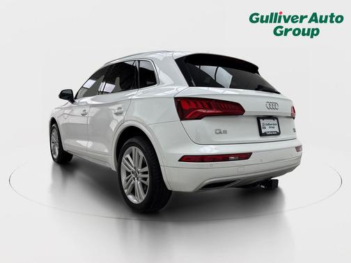 Ibis White 2018 Audi Q5 2.0T Tech Premium