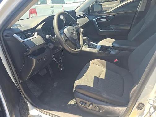 Super White 2021 Toyota RAV4 XLE