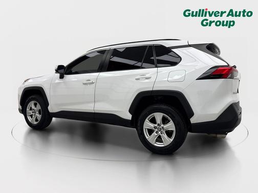 Super White 2021 Toyota RAV4 XLE