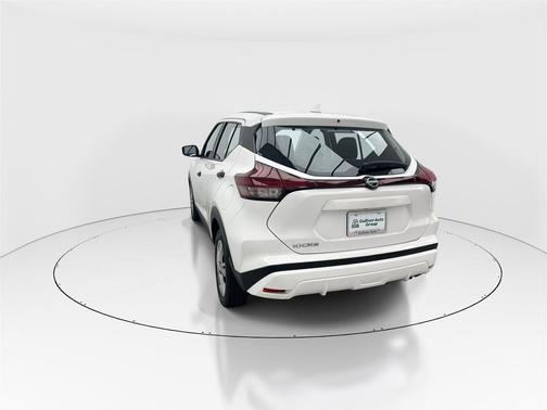 2022 Nissan Kicks S