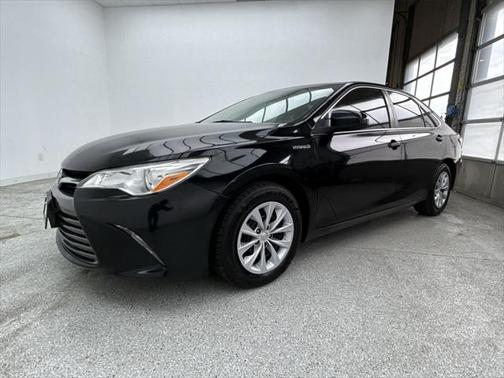 2015 Toyota Camry Hybrid LE