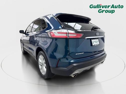 Green Metallic 2020 Ford Edge Titanium