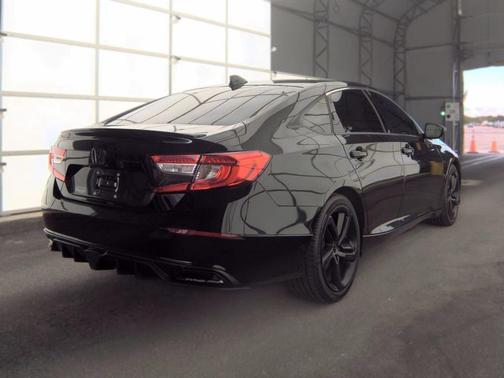 Crystal Black Pearl 2021 Honda Accord Sport 1.5T