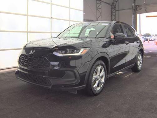 Crystal Black Pearl 2023 Honda HR-V LX