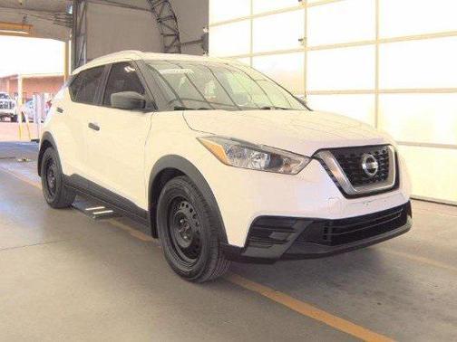 2019 Nissan Kicks S