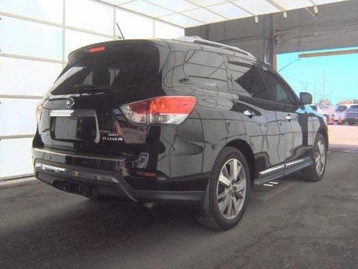 2016 Nissan Pathfinder Platinum