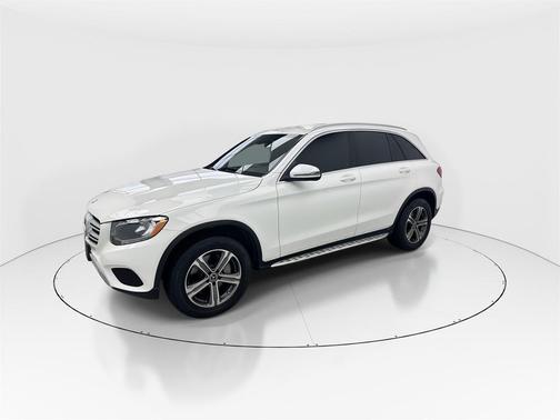 2019 Mercedes-Benz GLC 300 Base