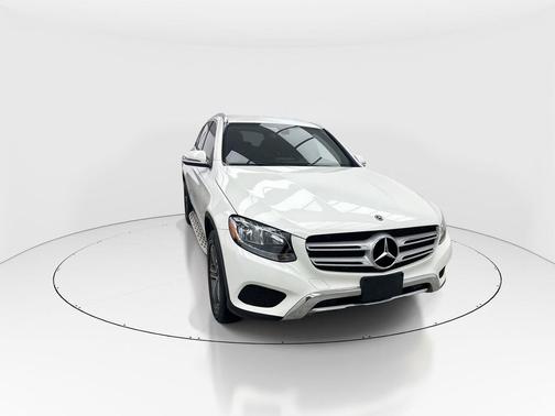 2019 Mercedes-Benz GLC 300 Base