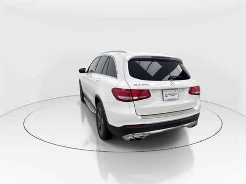 2019 Mercedes-Benz GLC 300 Base