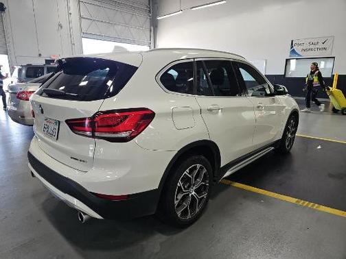 Alpine White 2020 BMW X1 sDrive28i