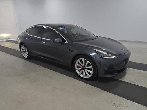 2018 Tesla Model 3 Long Range
