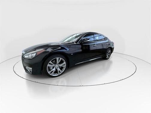 2019 INFINITI Q70L 3.7 LUXE