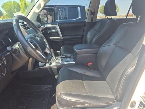 Blizzard Pearl 2022 Toyota 4Runner Limited