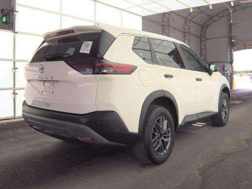 Glacier White 2023 Nissan Rogue S