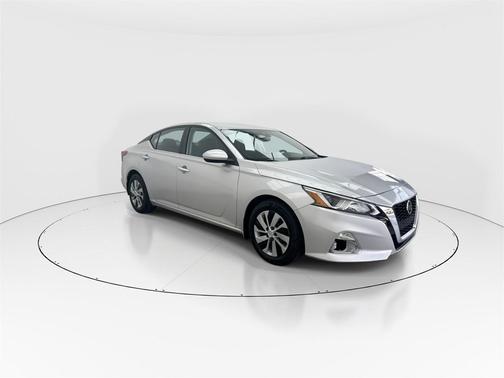 2020 Nissan Altima S FWD