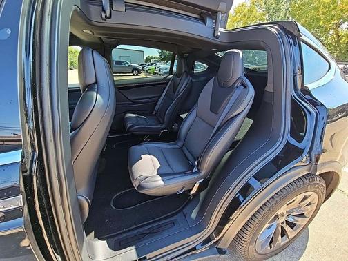 2018 Tesla Model X 75D