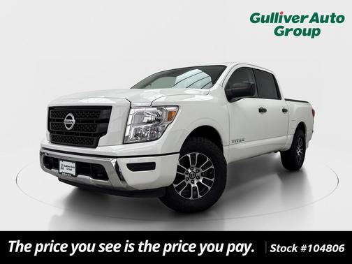 Glacier White 2022 Nissan Titan SV