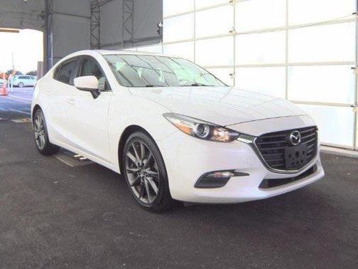 2018 Mazda Mazda3 Touring