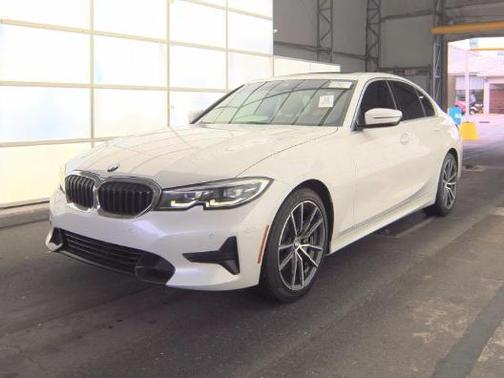 Alpine White 2019 BMW 330 330i