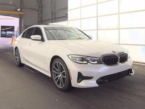 Alpine White 2019 BMW 330 330i