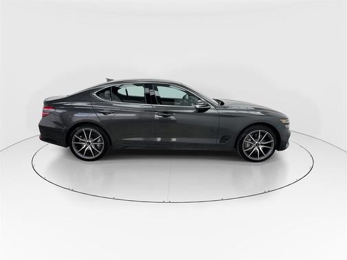 2024 Genesis G70 2.5T AWD