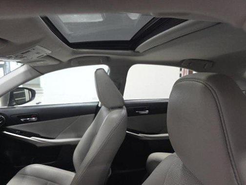 2016 Lexus IS 200t Base