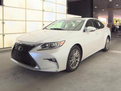 Silver Lining Metallic 2018 Lexus ES 350 Base