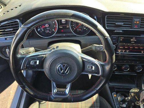 2018 Volkswagen Golf GTI 2.0T S 4-Door