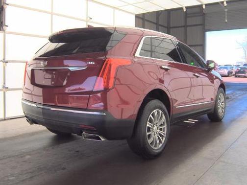Red Horizon Tintcoat 2019 Cadillac XT5 Luxury