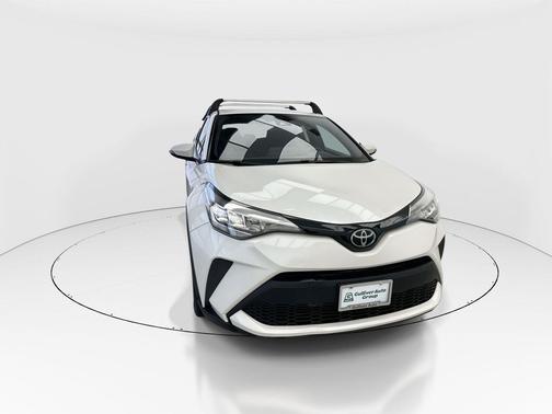 2021 Toyota C-HR XLE
