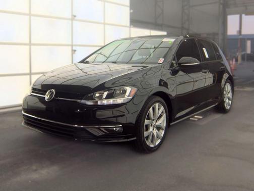 Deep Black Pearl 2019 Volkswagen Golf 1.4T SE