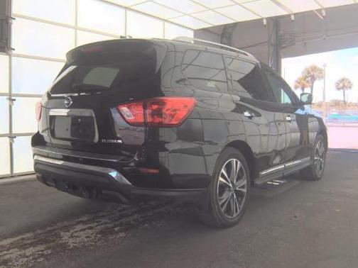 Magnetic Black Pearl 2019 Nissan Pathfinder Platinum