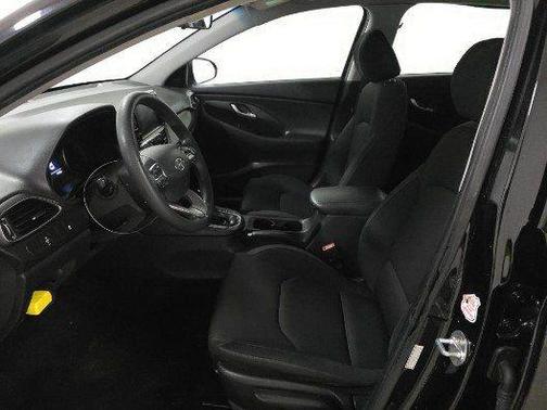 2018 Hyundai Elantra GT Base