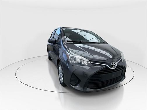 2015 Toyota Yaris LE