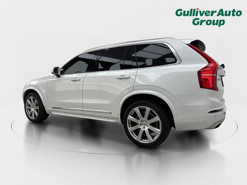 Crystal White 2018 Volvo XC90 T6 Inscription