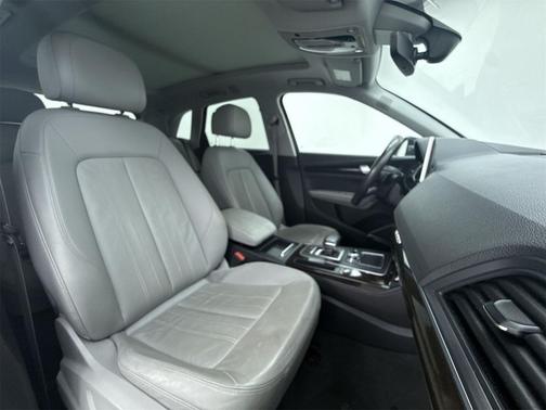2018 Audi Q5 2.0T Tech Premium